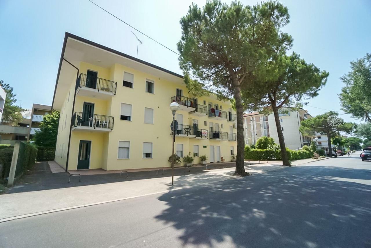 Condominio Brionetta Bibione Esterno foto